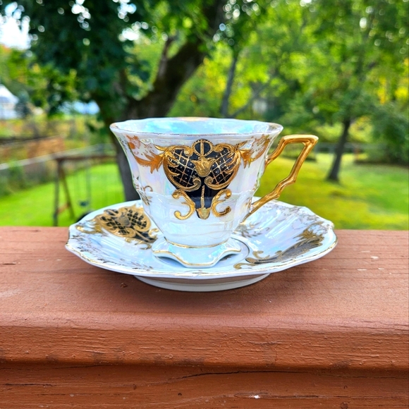Royal Sealy Bone China Teacup & Saucer Lusterware Made in Japan Vintage - Picture 1 of 10